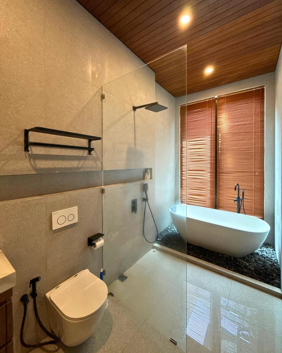 Ocean Breeze Villa - 3 BR ocean view Villa in Bali