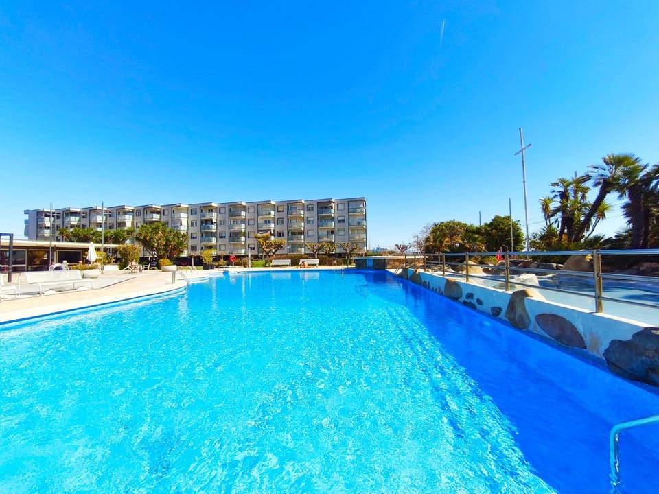 Costamar, Frente al Mar, Piscina, Costa Barcelona Apartment in Maresme