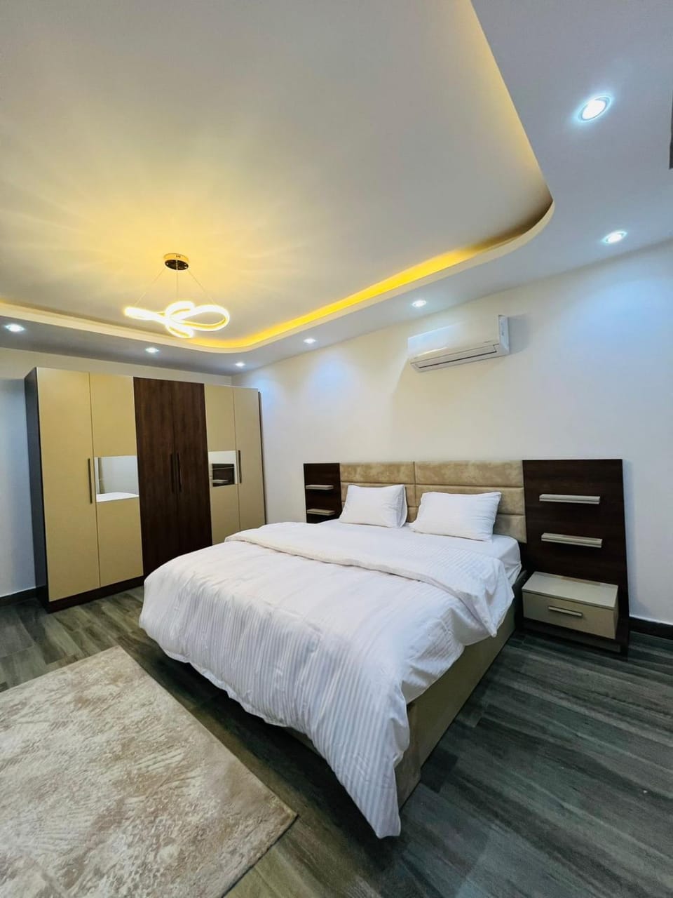 Hotel apartment near Jeneina Mall Apartment in Cairo Governorate