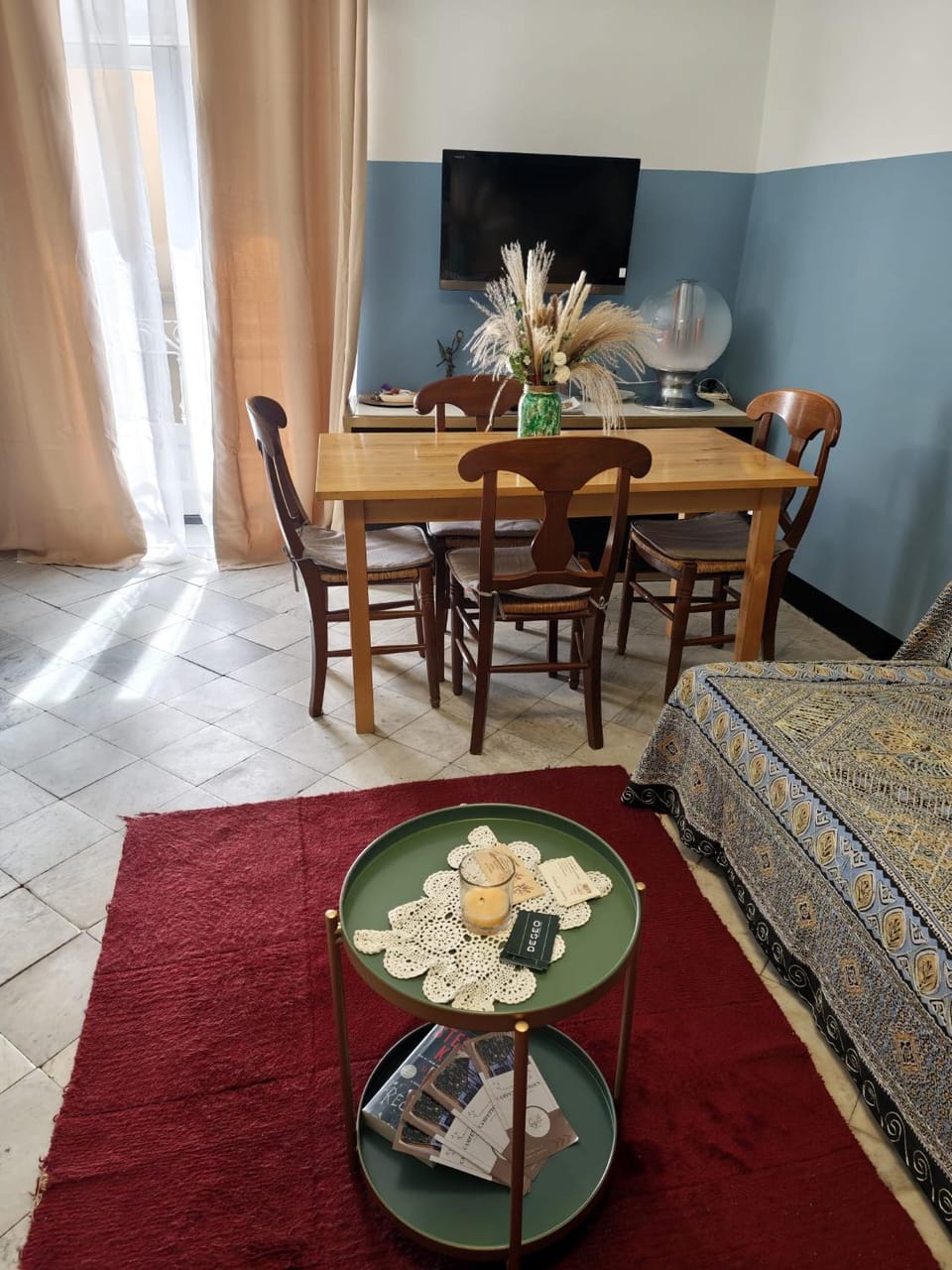 Seating area