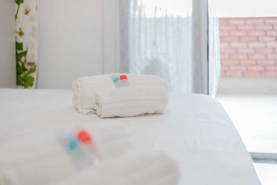 towels, towels