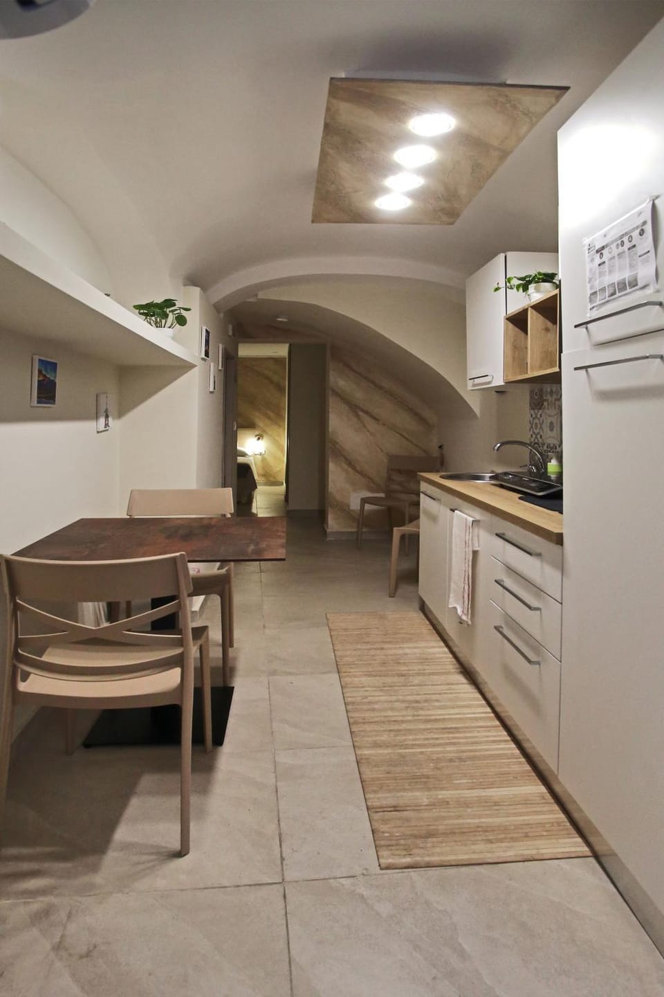 Kitchen or kitchenette