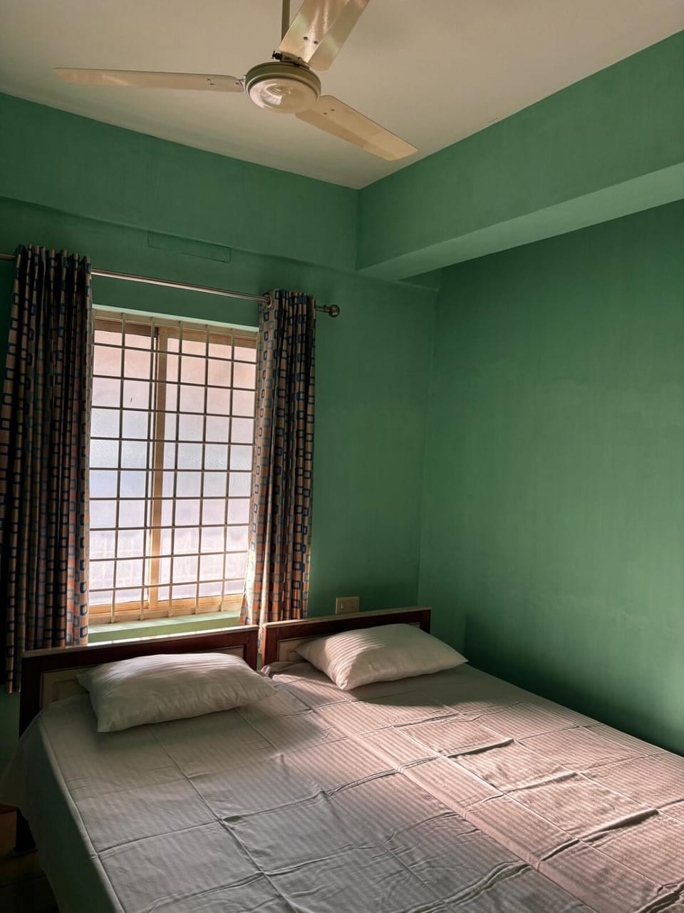 LJ Plaza Fully Furnished 2BHK Apartment, AC Apartment in Kerala