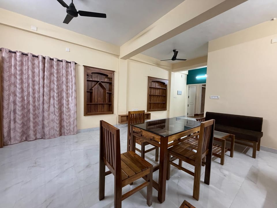 Alok Service Appartments Apartment in Thiruvananthapuram