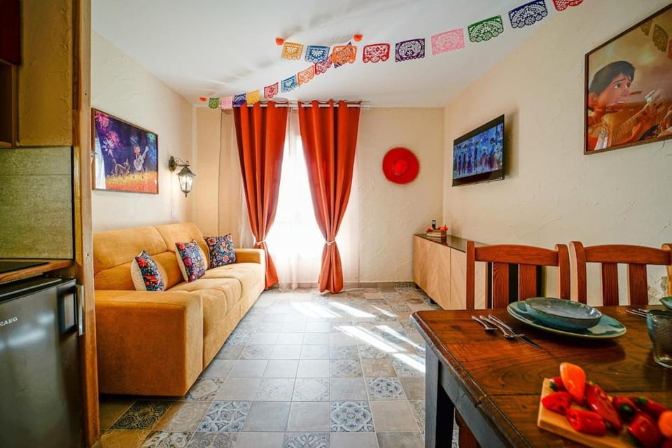 Disneyland Paris à 5 minutes - Un Poco Loco Apartment in Chessy