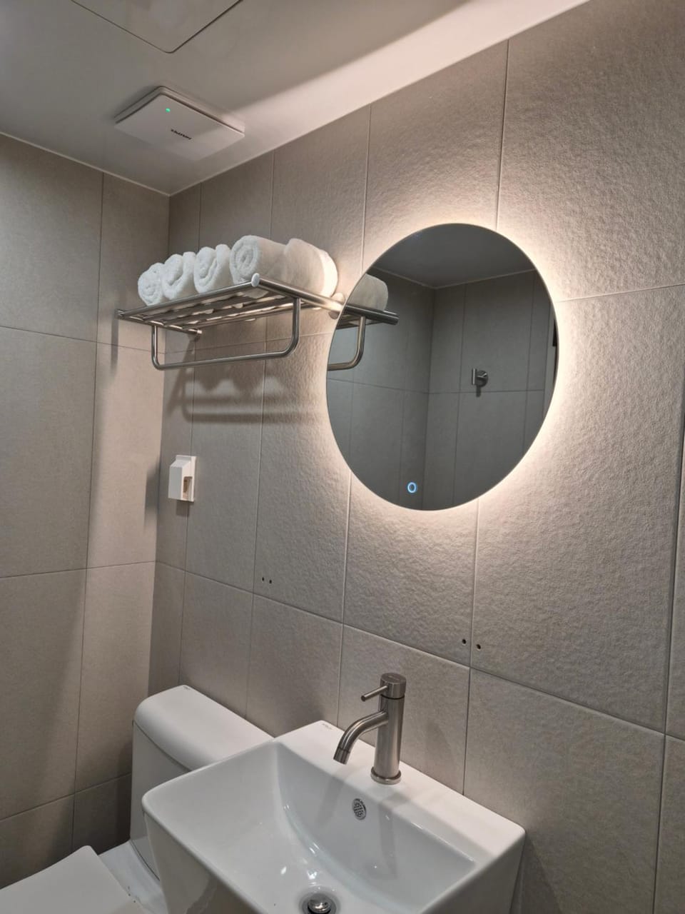 룩앤스테이 Hostel in Seoul