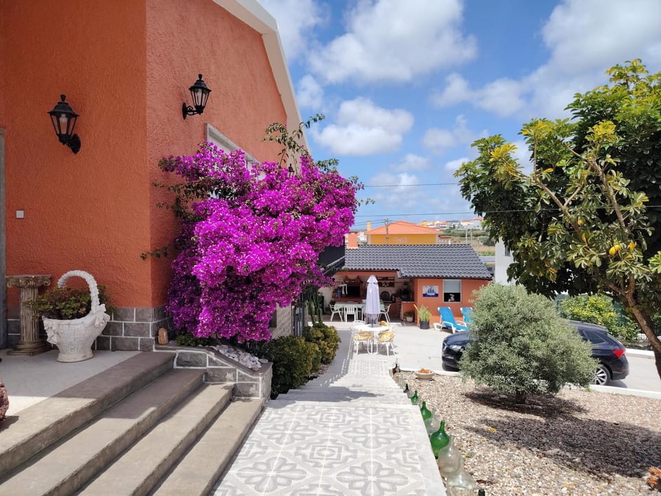 Casa EVA House in Lisbon District