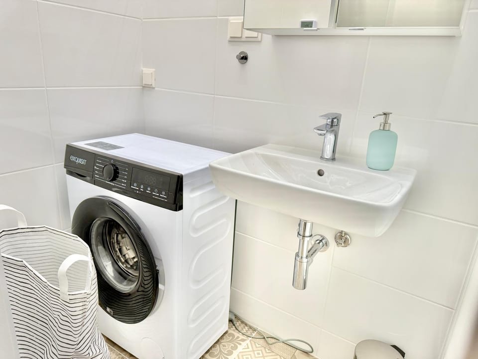 Modern Renovated Apartment near Center Apartment in Vienna