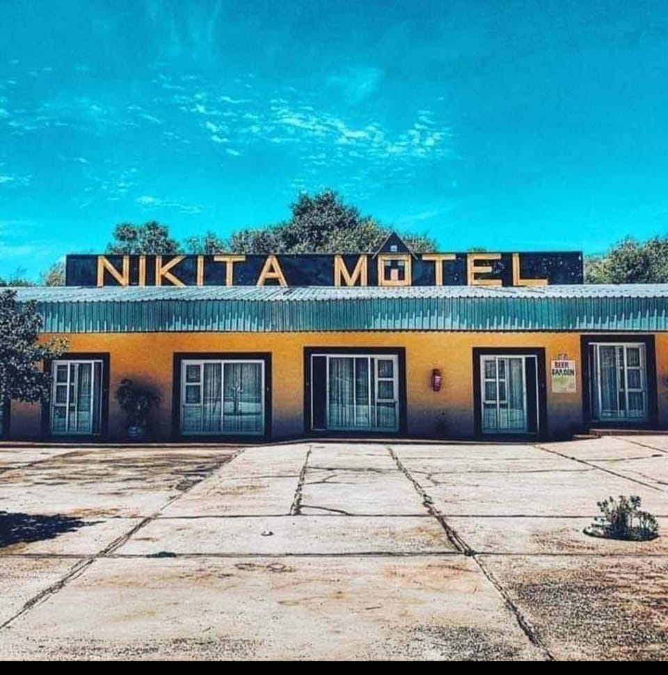 Nikita Portuguese Restaurant And Motel Self Catering Apartment in Gauteng