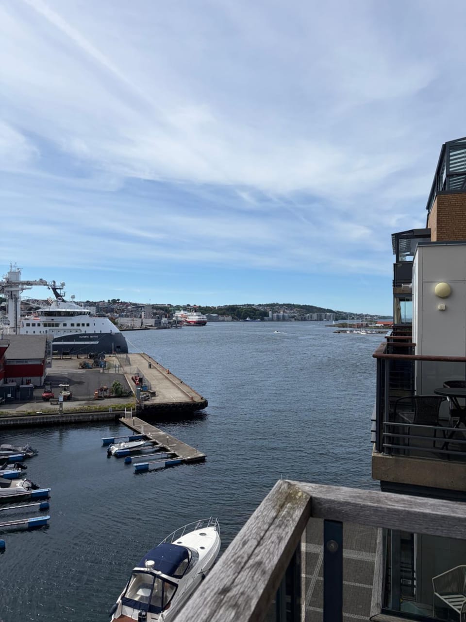 Sjøfront leilighet med terrasse - sentralt Apartment in Stavanger