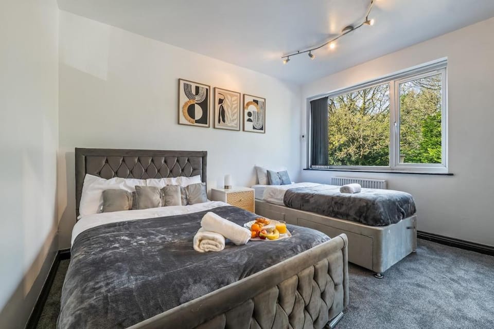 Modern 2 Bedroom Apartment in Kings Heath with Free Parking Apartment in Birmingham
