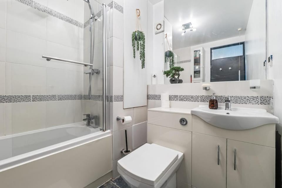 Modern 2 Bedroom Apartment in Kings Heath with Free Parking Apartment in Birmingham