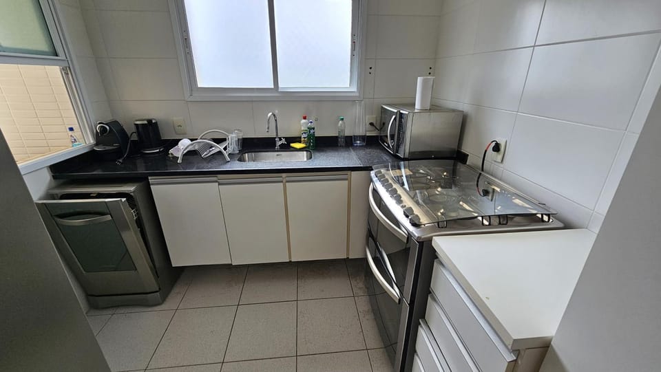 Kitchen or kitchenette, oven, stove