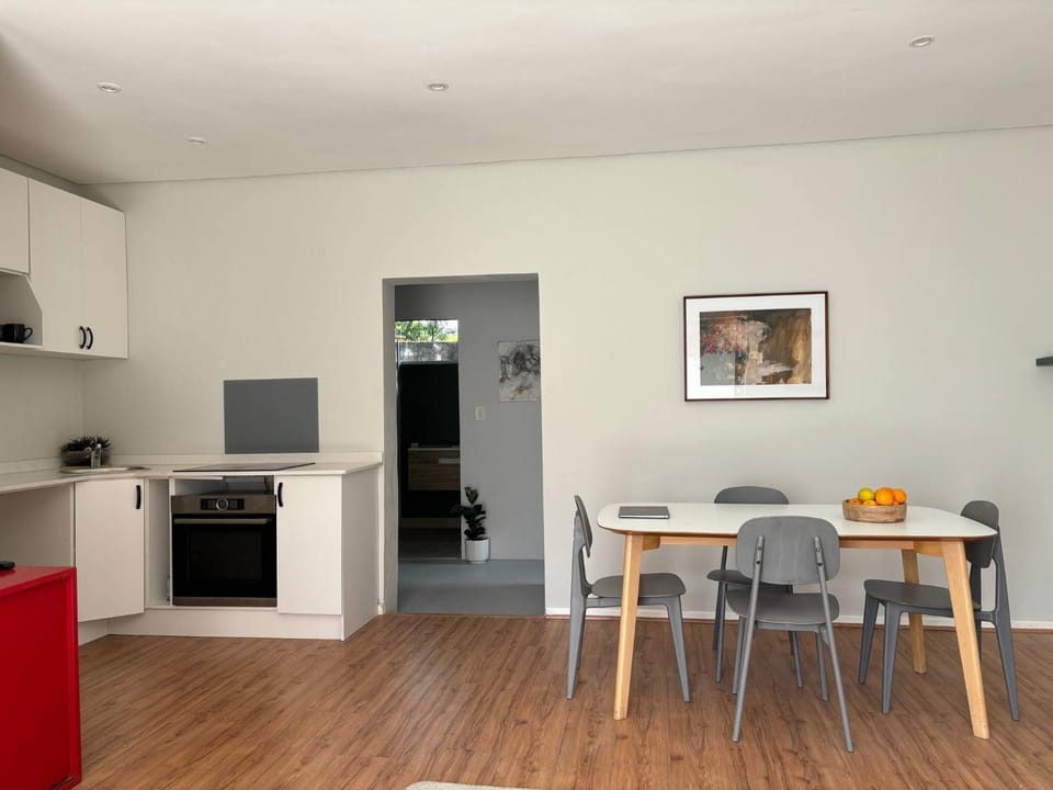 Dining area, microwave, oven, kitchen