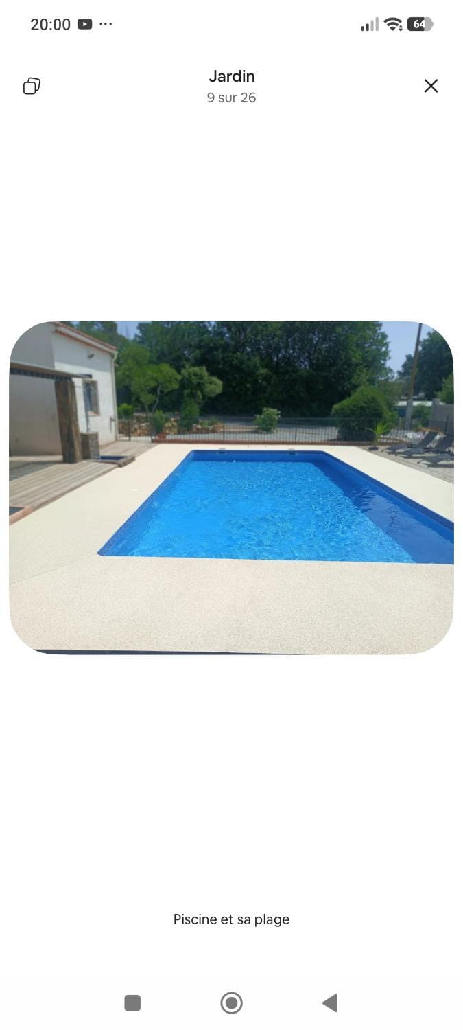 Swimming pool