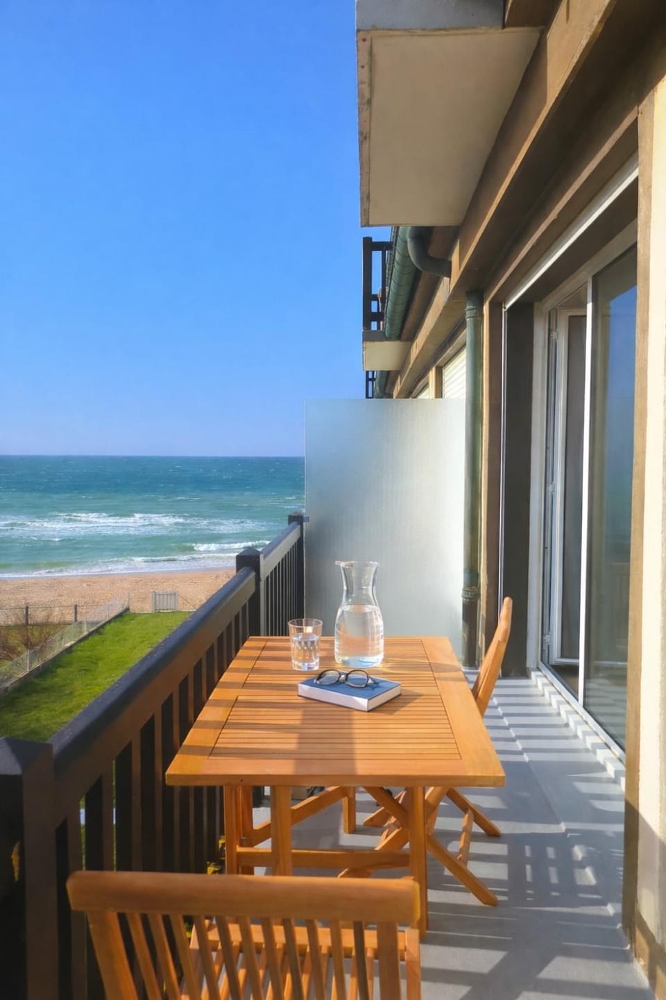 Escapade, appartement familial vue mer - balcon Apartment in Blonville-sur-Mer