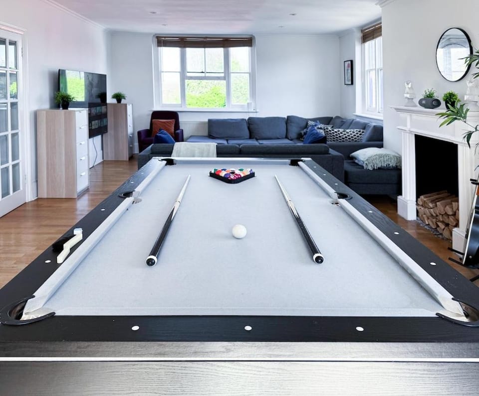 Billiard