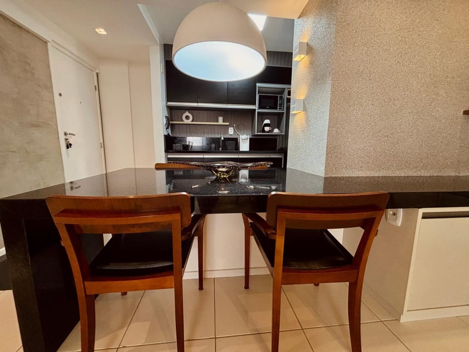 Kitchen or kitchenette, Dining area, oven, stove