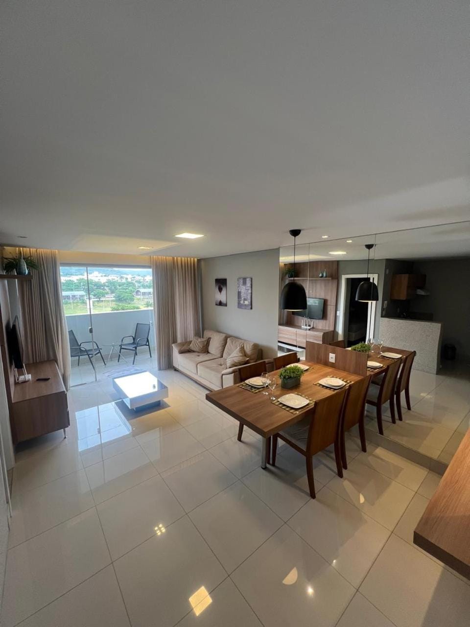 LRFlat - Ambiente climatizado, moderno, confortável e próximo a tudo! Apartment in Montes Claros