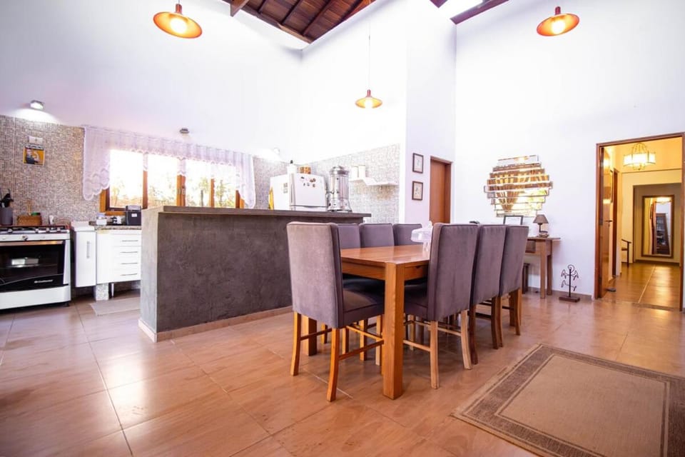 Casa de Campo - 20min Rota do Vinho House in Cotia