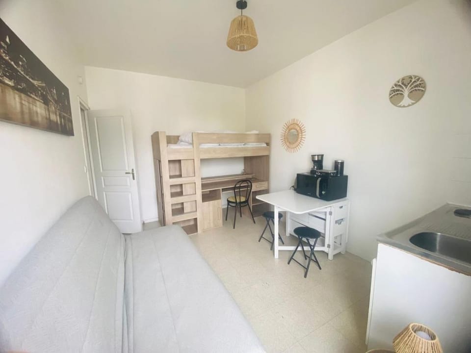 Nantes Gare Studio Apartment in Nantes