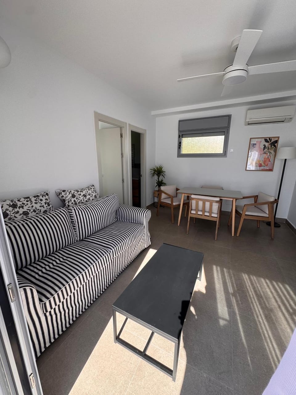 Lounge or bar