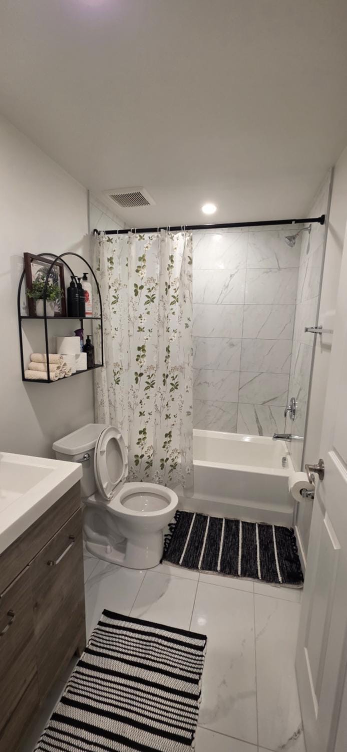 Amaville - Mordern Cozy 1BRM Suite in Chappelle Bed and Breakfast in Edmonton