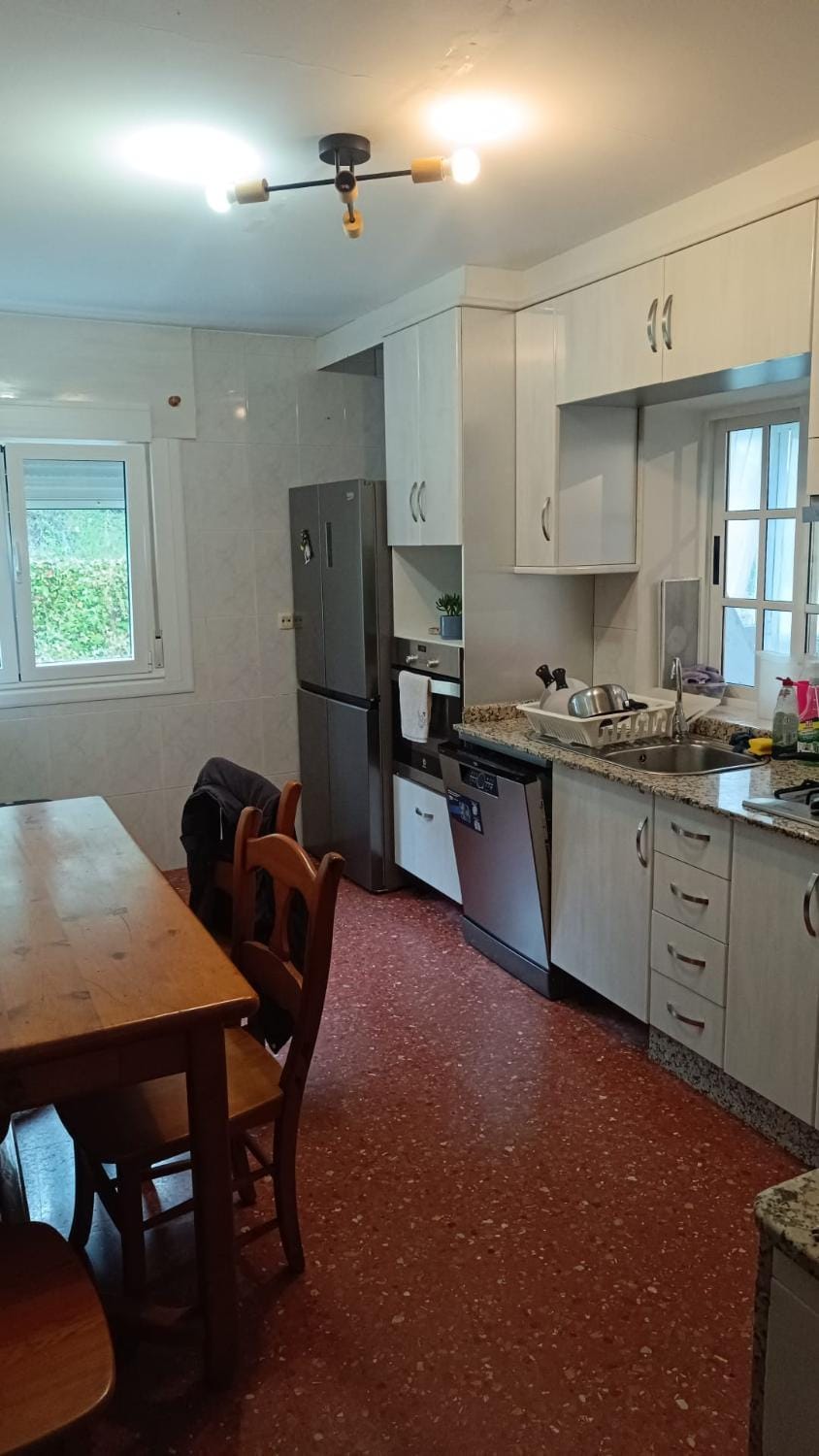 GreenHouse House in Santiago de Compostela