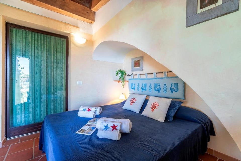 Villa Belvedere Saline - Private Pool Villa in Punta de su Torrione