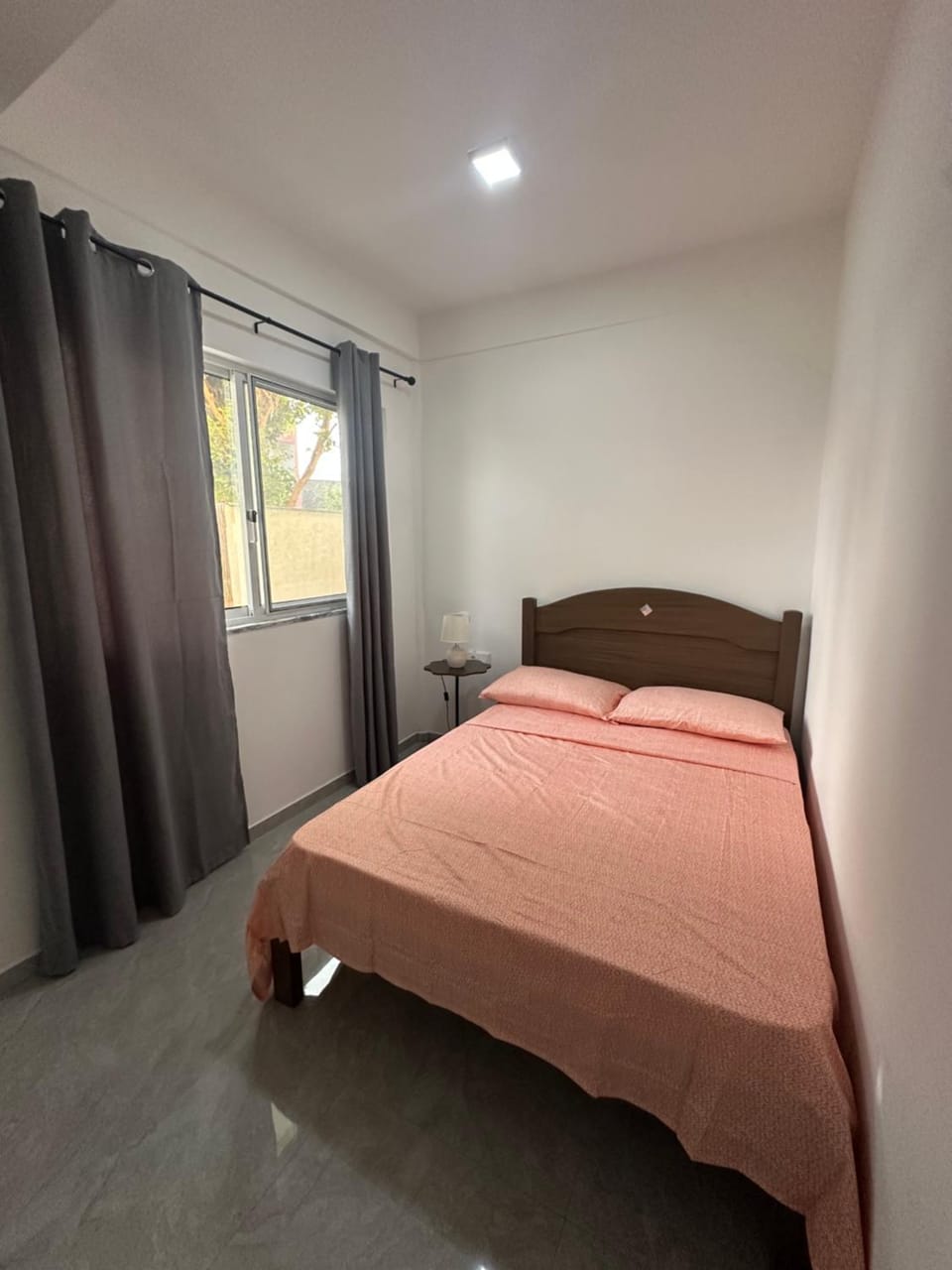 Quarto individual- Espaço Casa Mendes Vacation rental in Praia