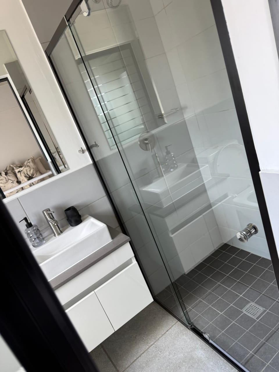 Shower, Bathroom