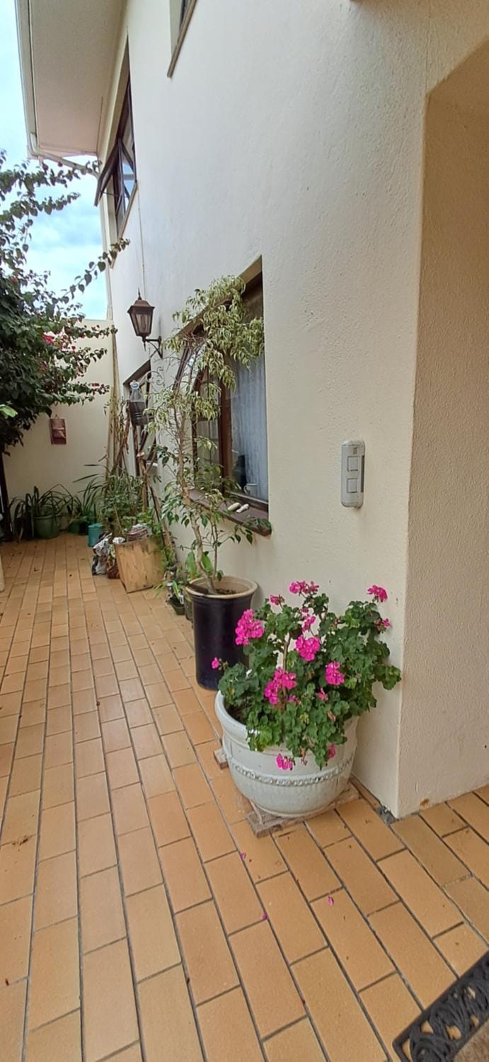 Zade's 'C' Lodge Apartment in Western Cape