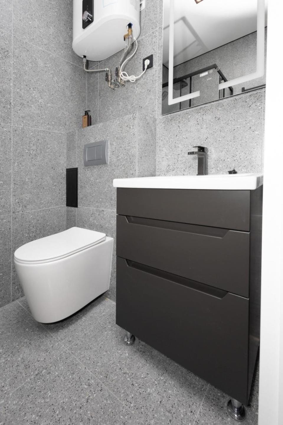 Уютные апартаменты люкс в отеле рядом с Мечникова свет всегда центр Apartment in Dnipro