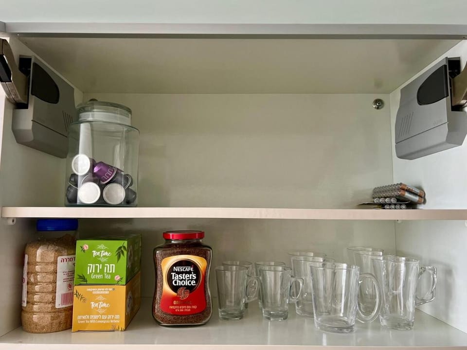 Coffee/tea facilities