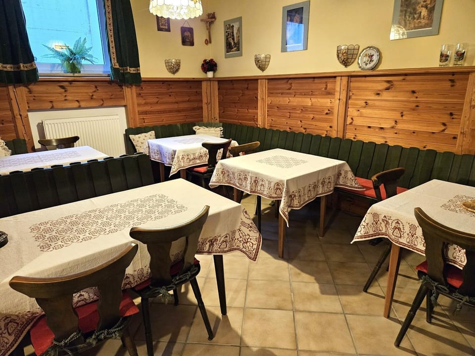 Erkerzimmer II Bed and Breakfast in Munich