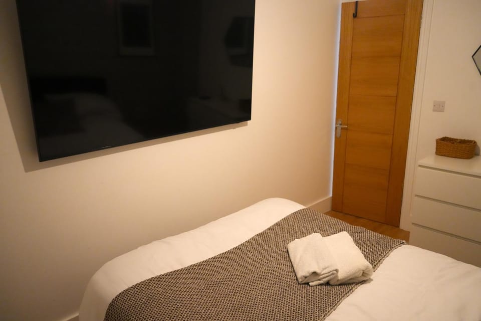 TV and multimedia, Bedroom