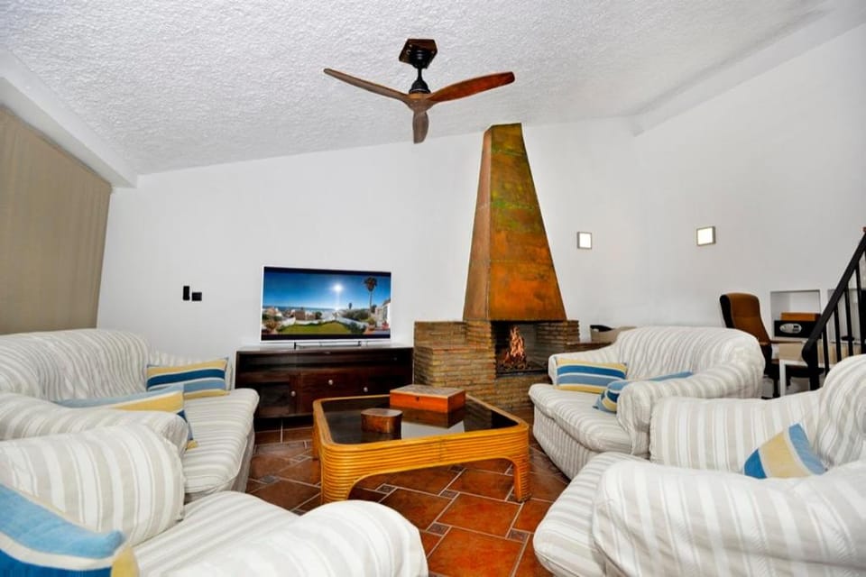 TV and multimedia, fireplace
