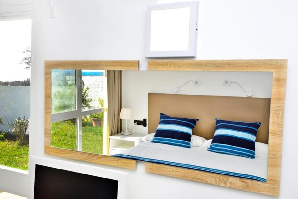 Bed, Garden, Other