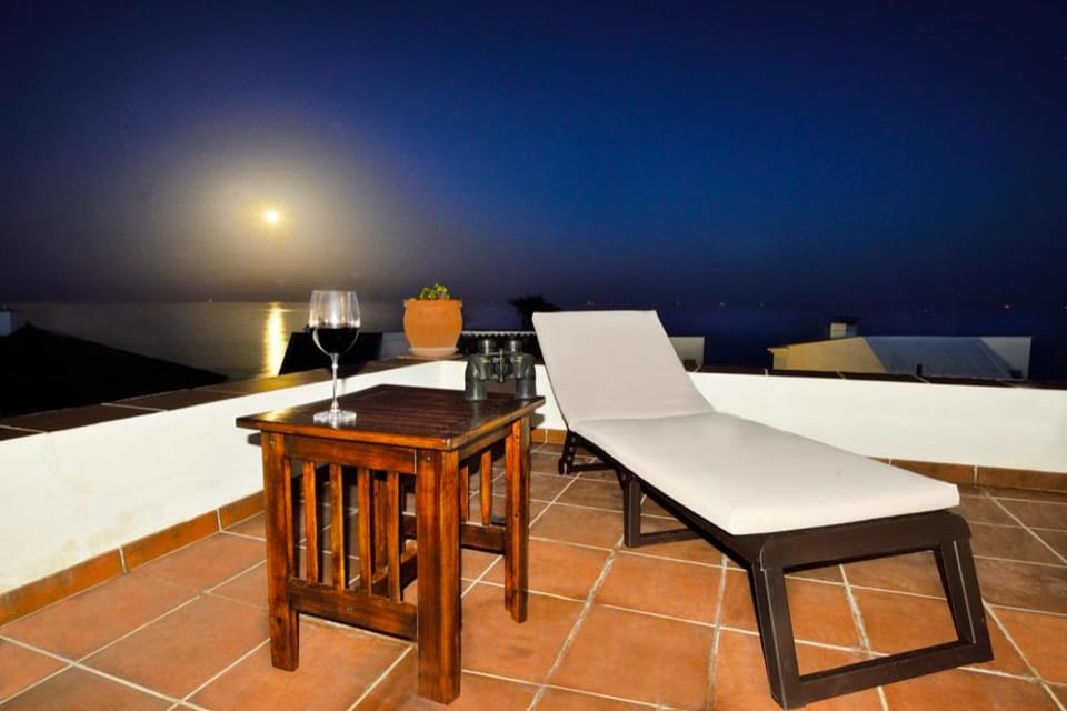 Bird's eye view, Garden view, Garden view, Sea view, sunbed