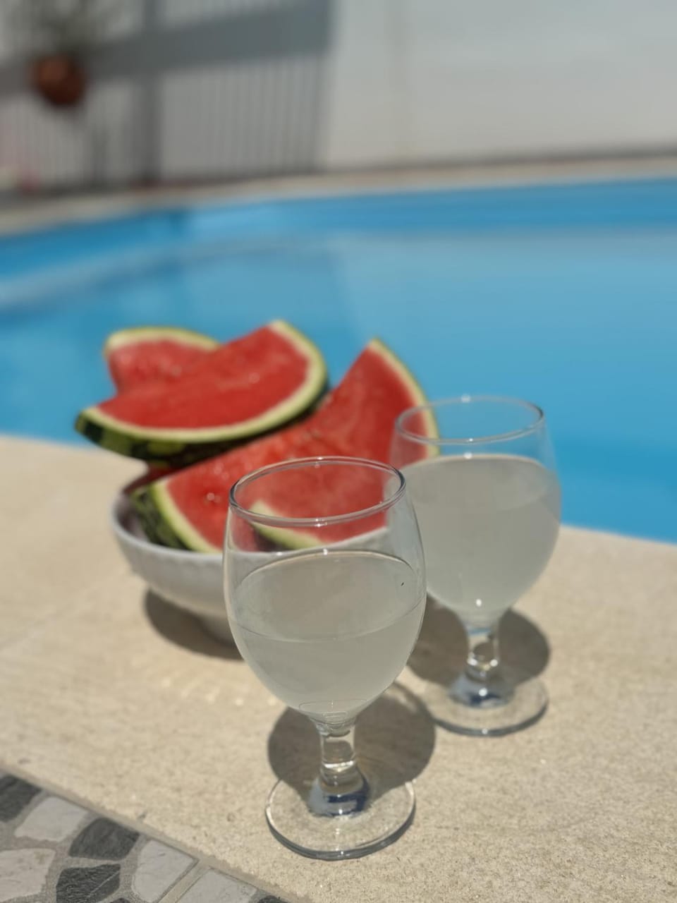 Day, Food and drinks, Food, Pool view, Swimming pool, Drinks, sunbed