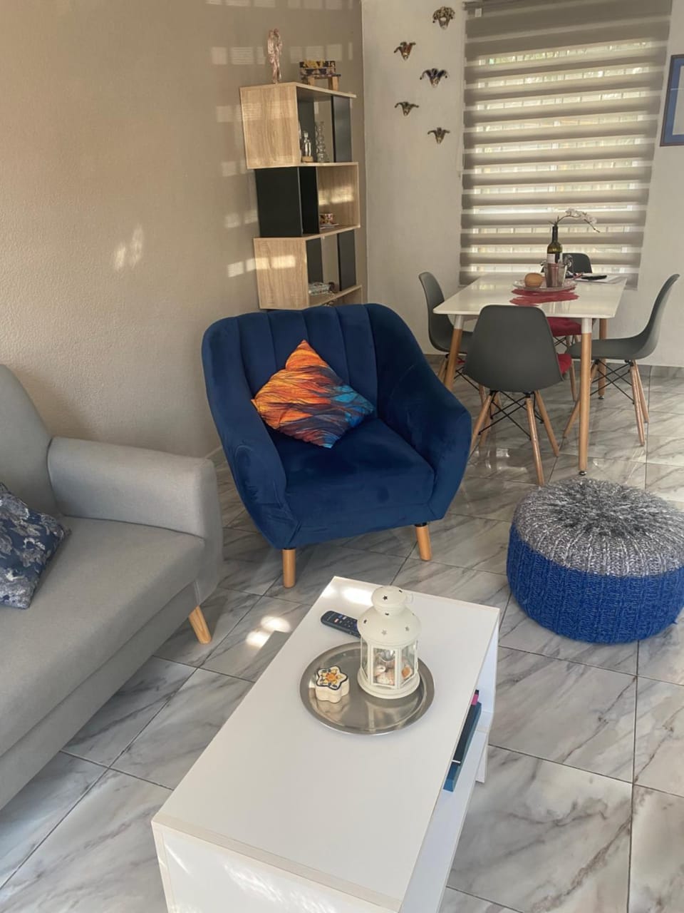 Seating area