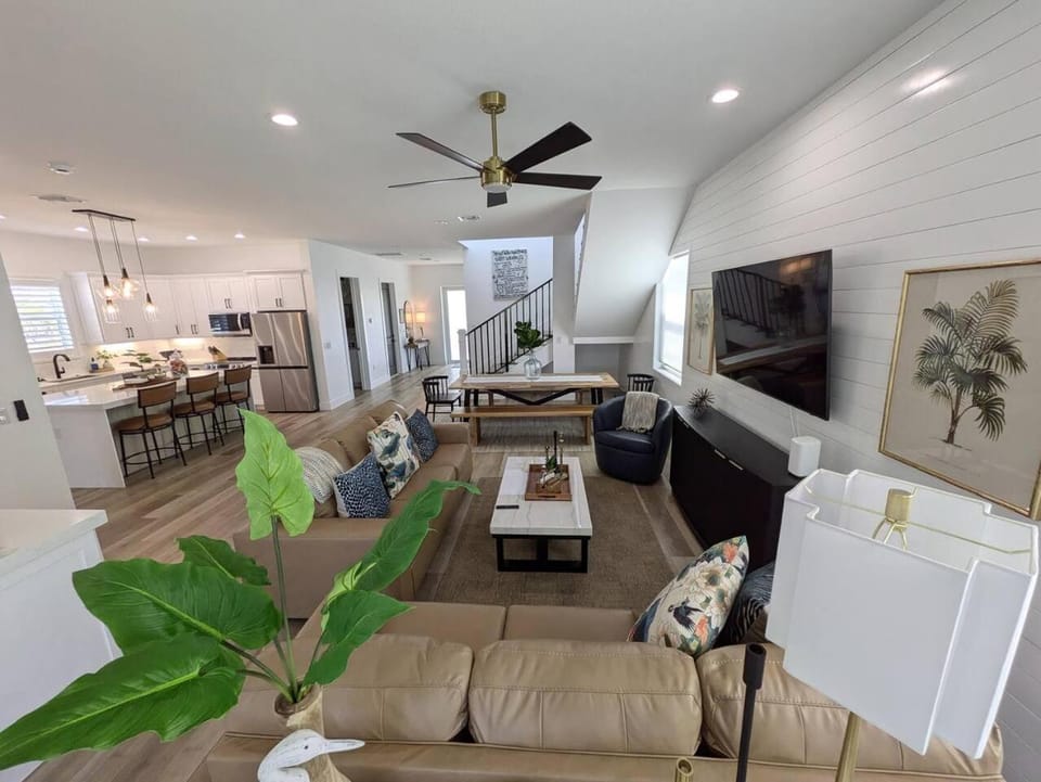 the together place 2 - Holiday Home House in Naples Park