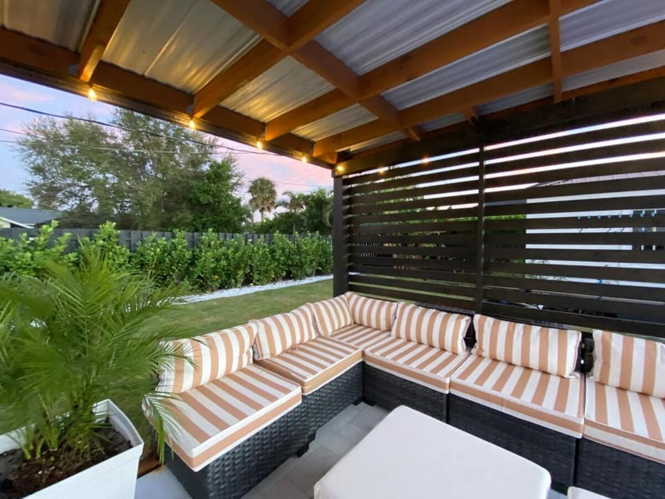 Seating area, Garden view, Pool view