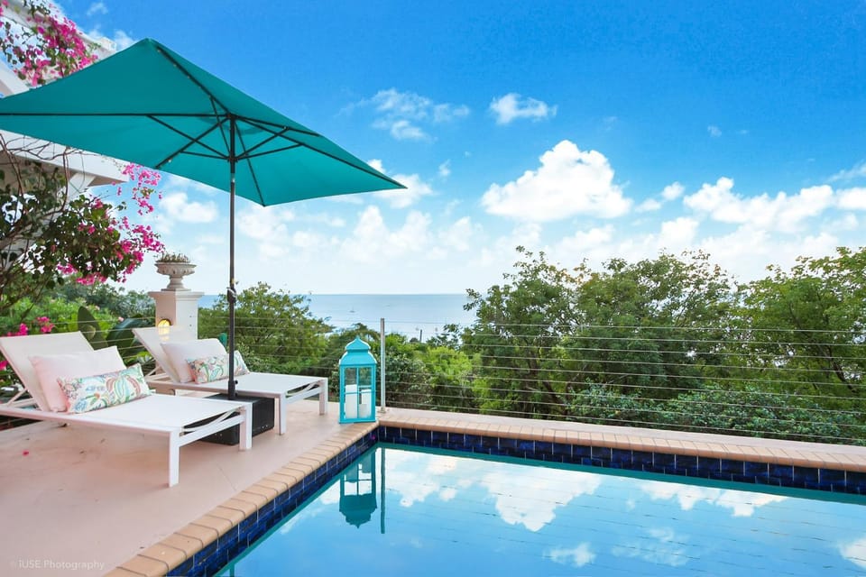 View (from property/room), Garden view, Pool view, Sea view, Swimming pool, sunbed