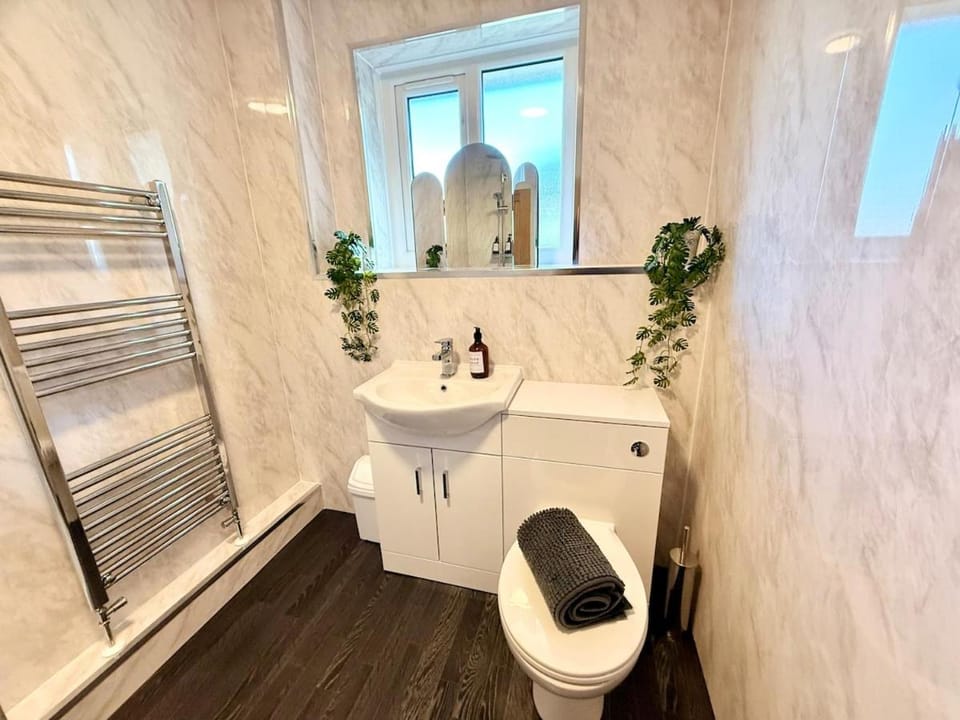 Rural bungalow with incredible 360 degree views! House in Forest of Dean