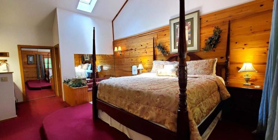 Intimate Log Cabin #2 at Wisteria Cabin in Carroll County