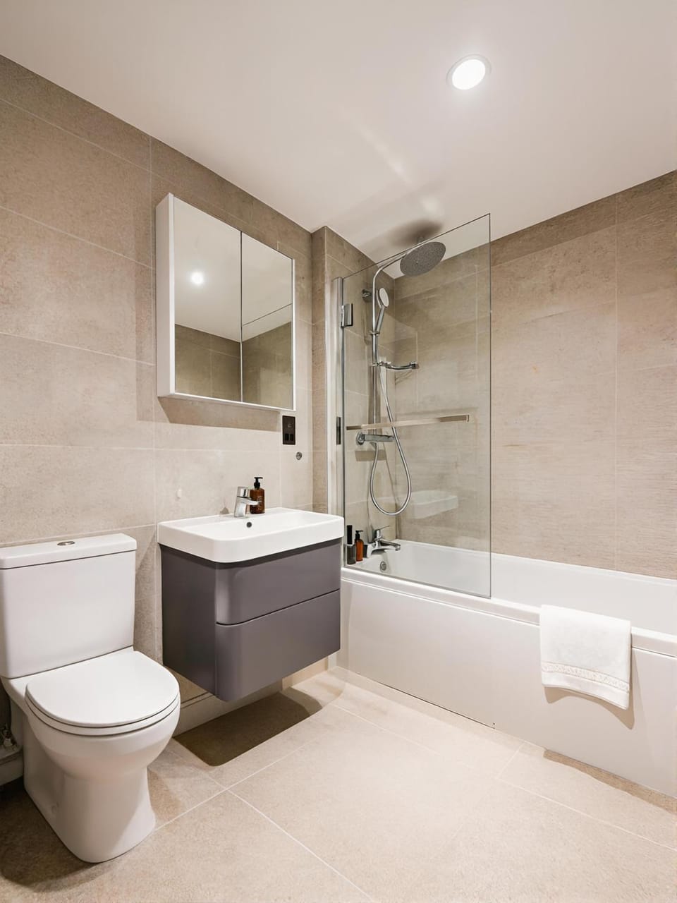 Contemporary Notting Hill Apartments Near Hyde Park Apartment in City of Westminster