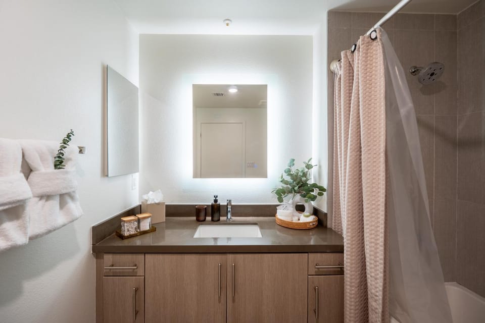 Bathroom, Bath
