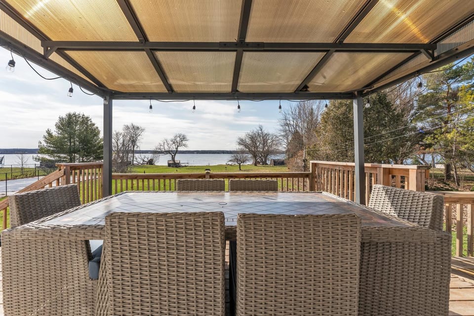 Day, Natural landscape, Balcony/Terrace, Balcony/Terrace, Dining area