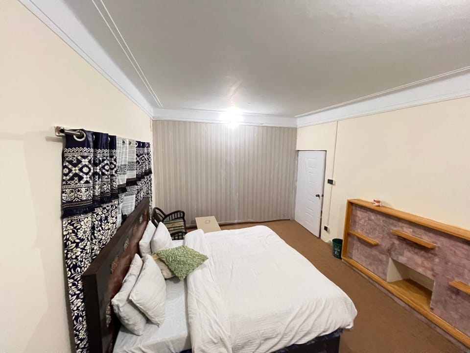 Diwan longues Apartment in Punjab